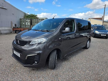 Used Peugeot Traveller 2019 for sale - 79681047: Photo