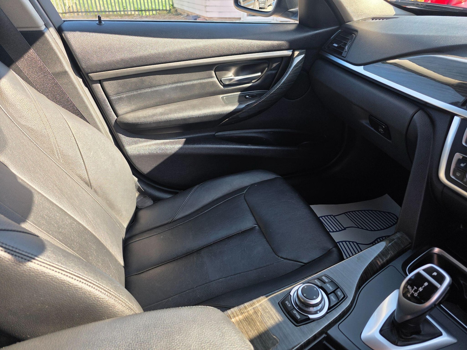 Used BMW 3 Series 2012 for sale - 77970343: Photo 22