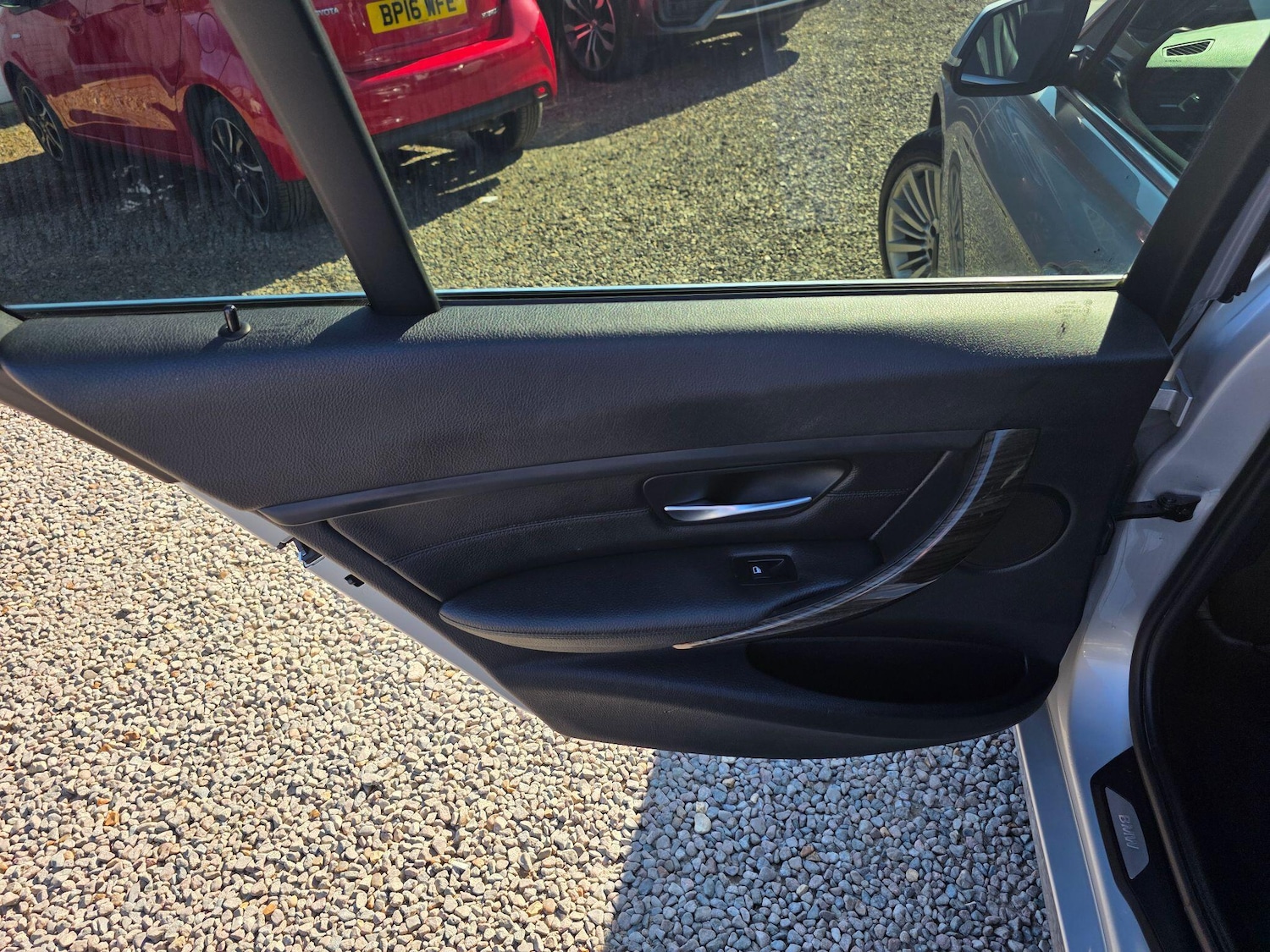 Used BMW 3 Series 2012 for sale - 77970343: Photo 36