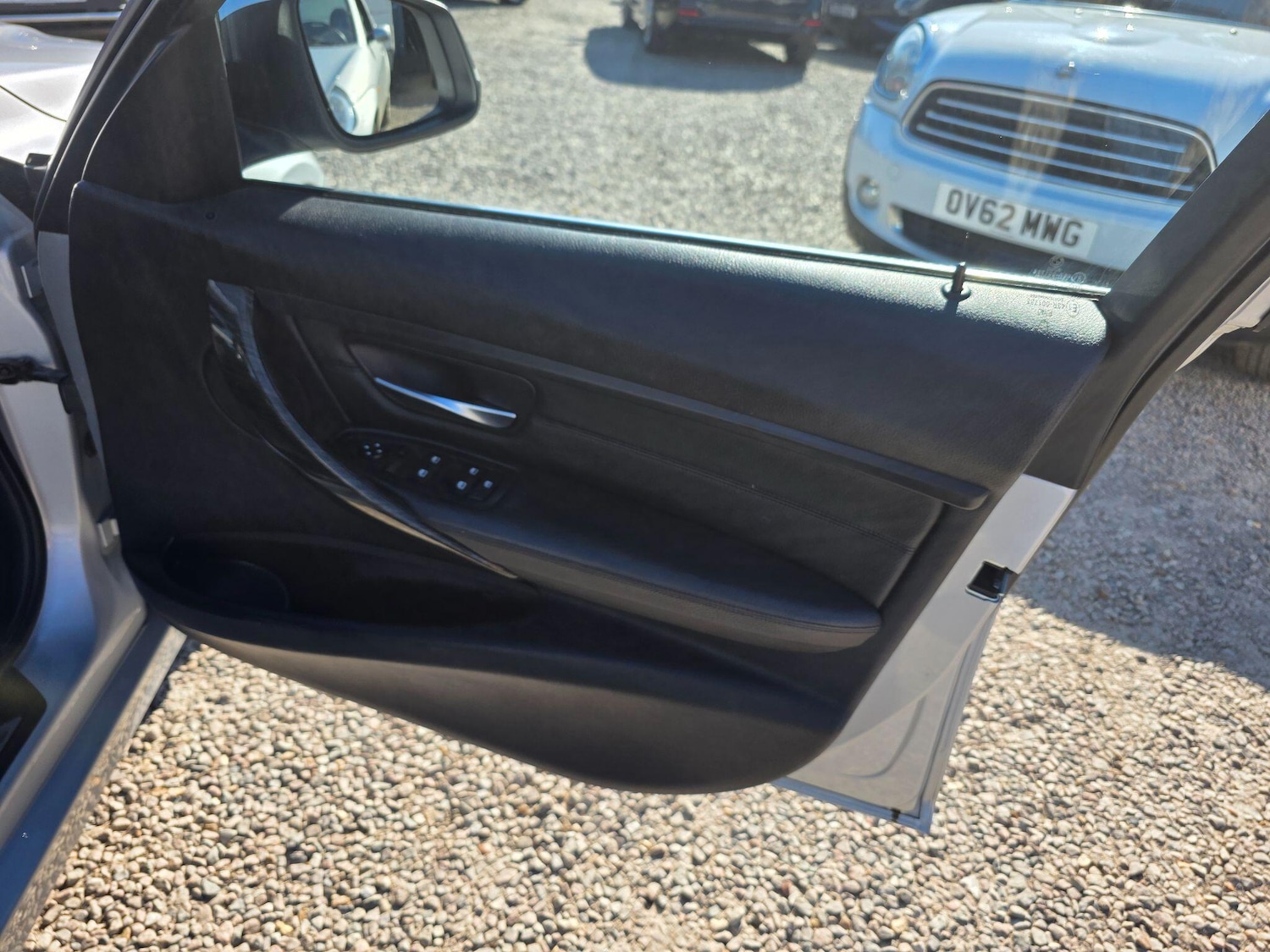 Used BMW 3 Series 2012 for sale - 77970343: Photo 38