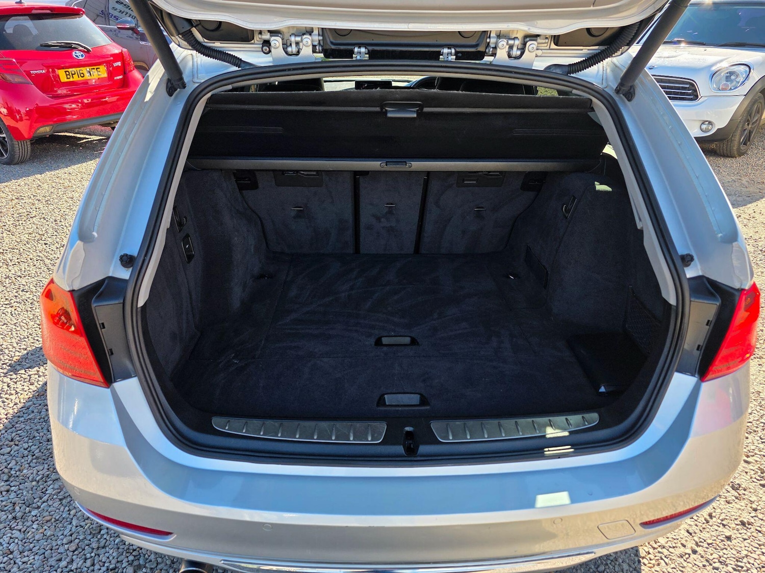 Used BMW 3 Series 2012 for sale - 77970343: Photo 52