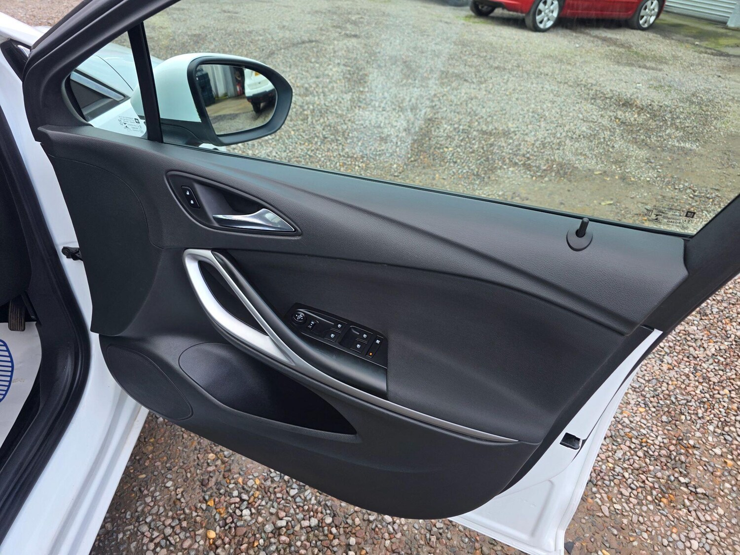 Used Vauxhall Astra 2017 for sale - 77496461: Photo 30