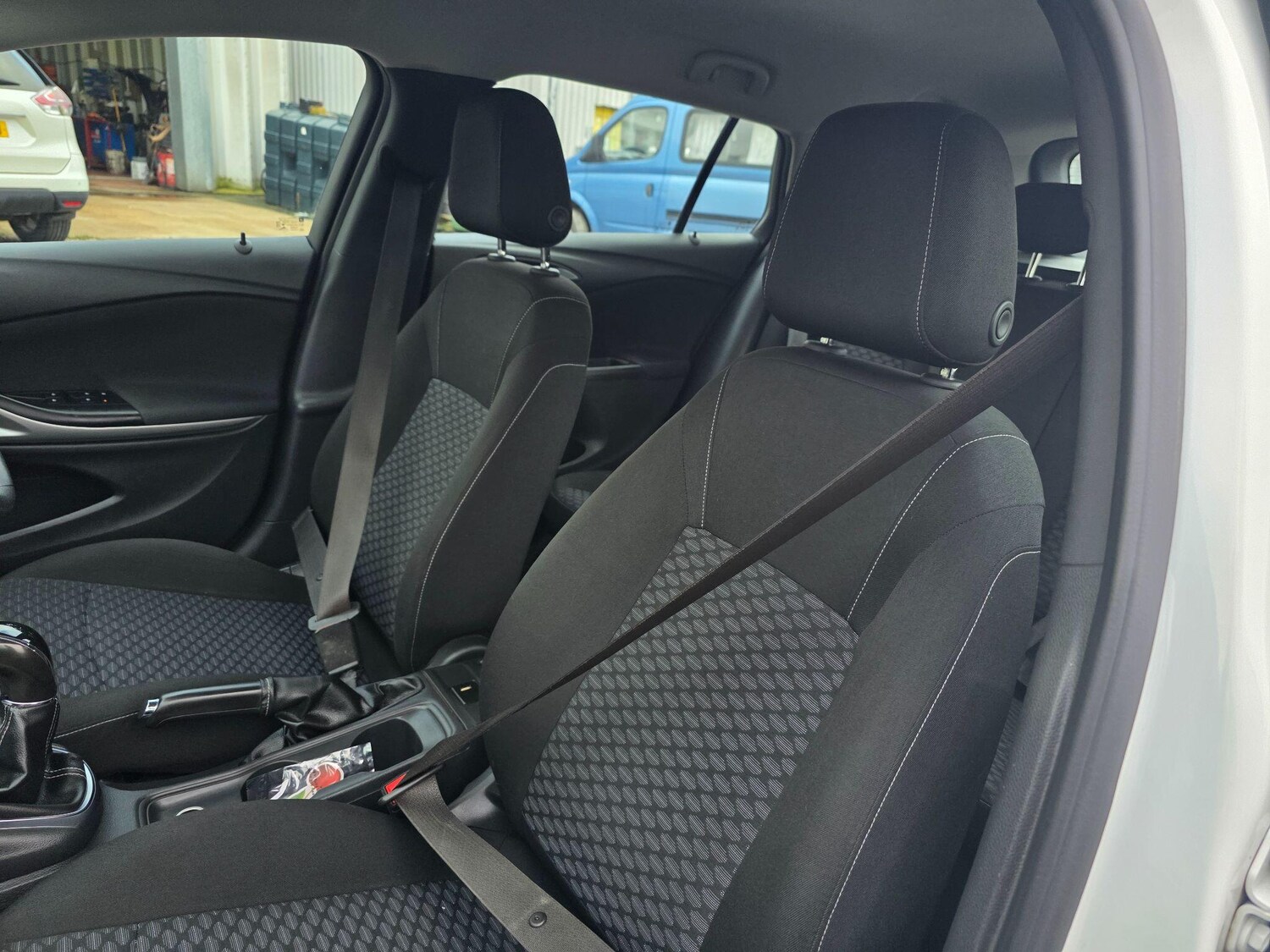 Used Vauxhall Astra 2017 for sale - 77496461: Photo 44