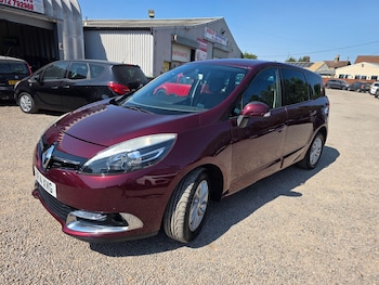 Used Renault Grand Scenic 2014 for sale - 79532402: Photo