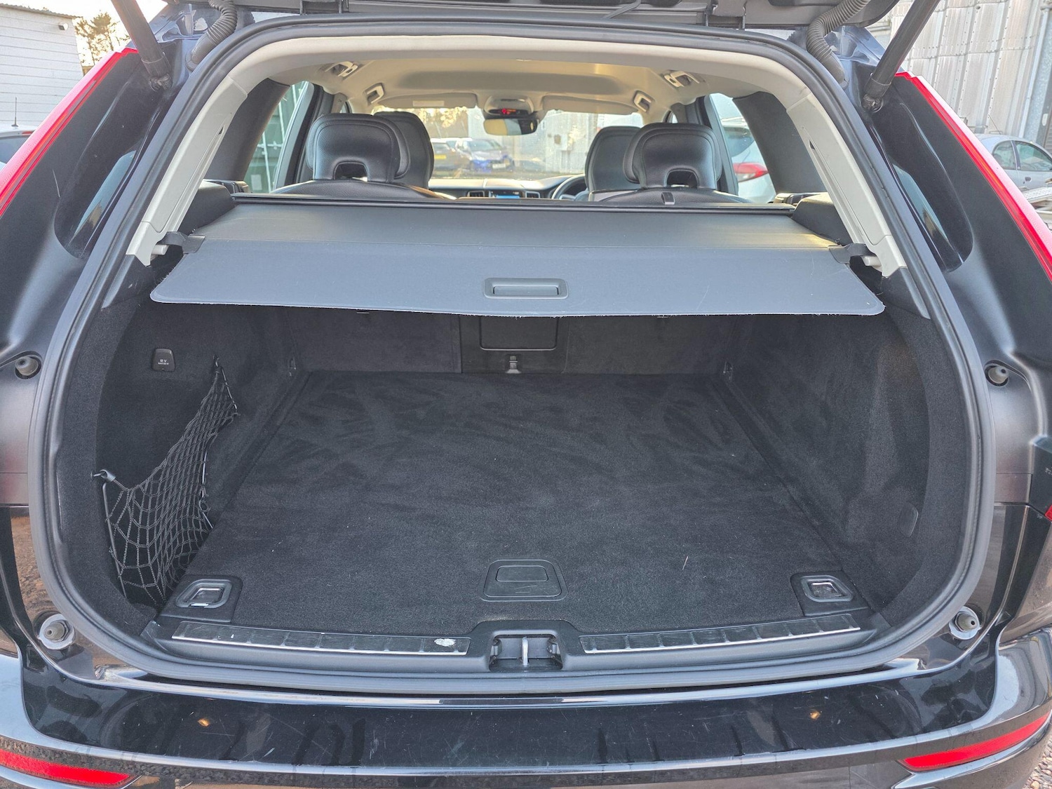 Used Volvo XC60 2019 for sale - 77166855: Photo 58