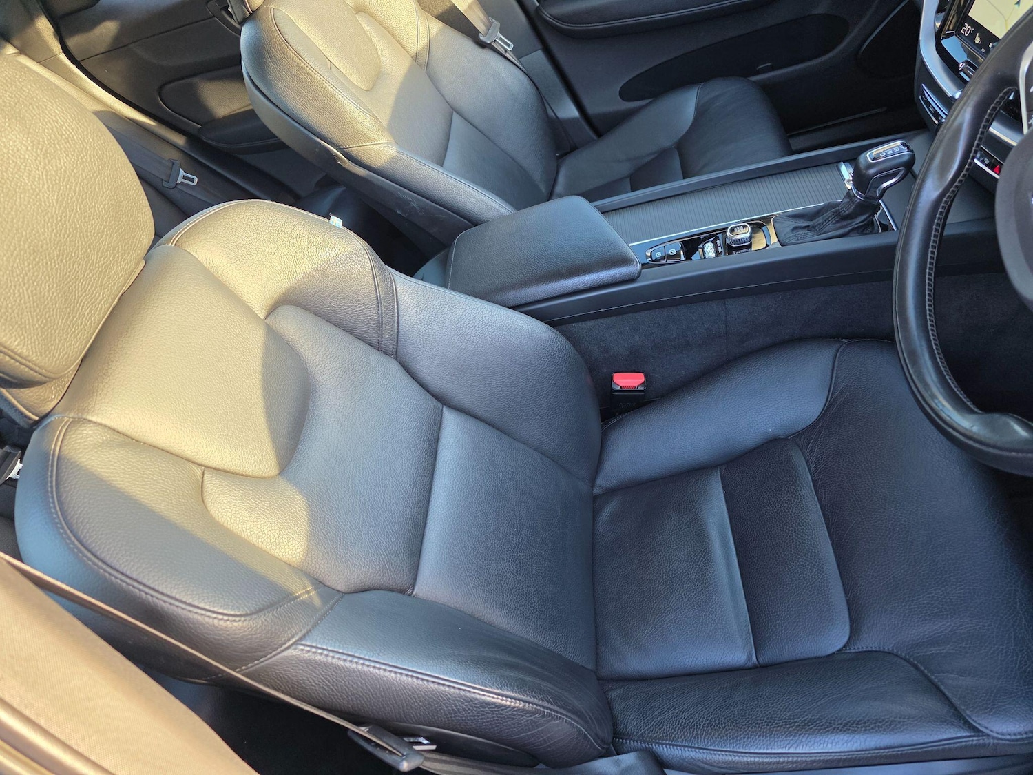 Used Volvo XC60 2019 for sale - 77166855: Photo 73