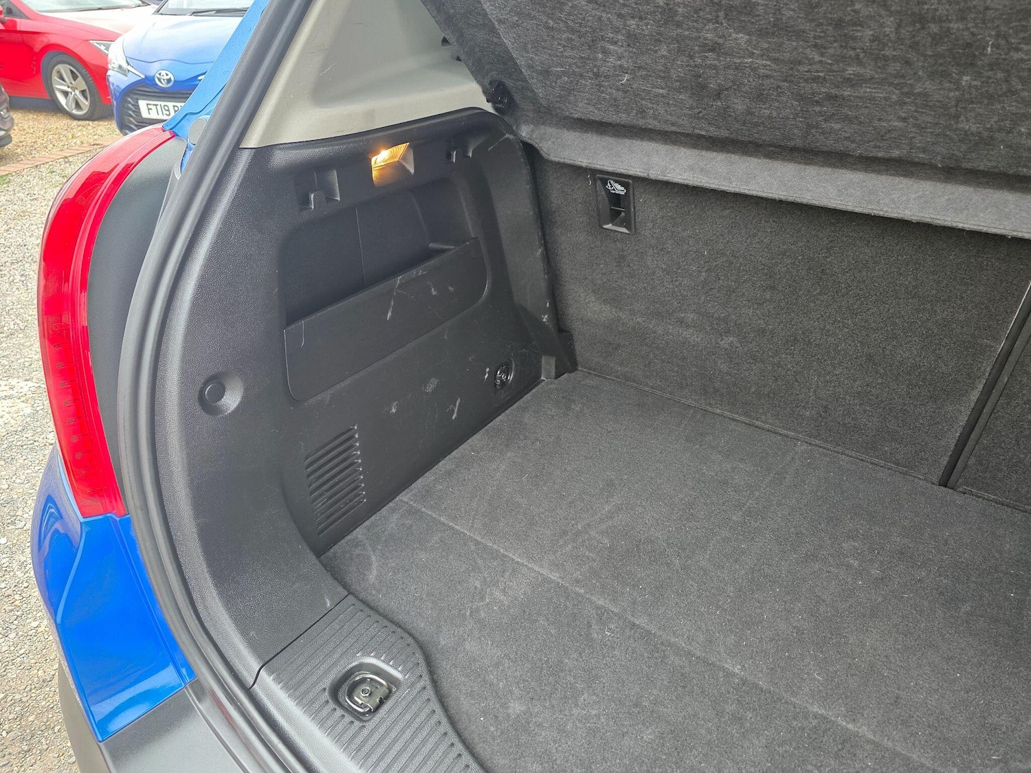 Used Vauxhall Mokka 2015 for sale - 77109630: Photo 41