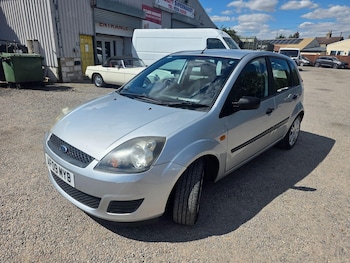 Used Ford Fiesta 2009 for sale - 79337693: Photo