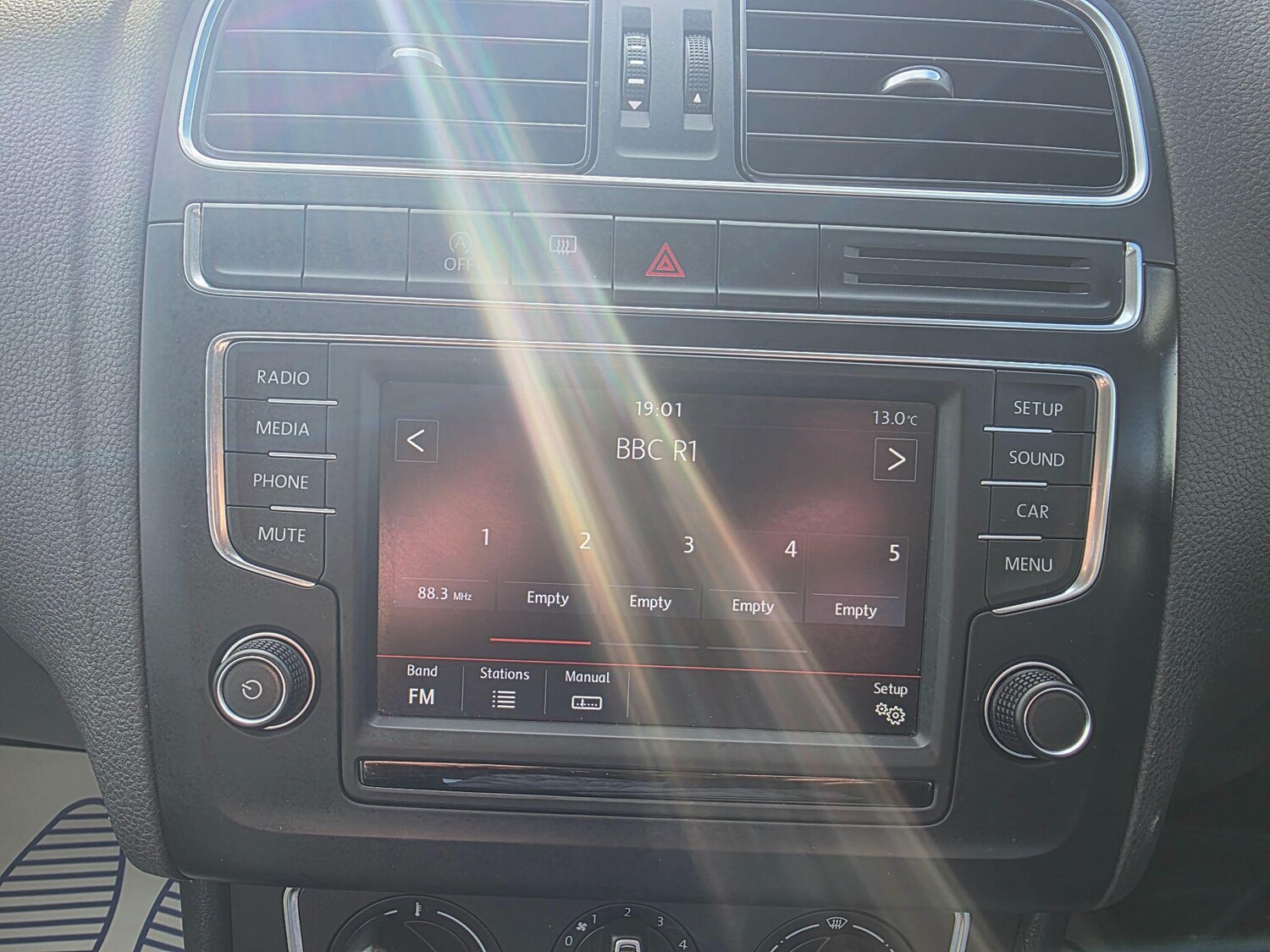 Used Volkswagen Polo 2015 for sale - 77838869: Photo 37