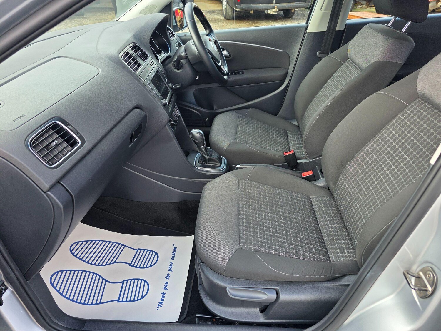 Used Volkswagen Polo 2015 for sale - 77838869: Photo 44