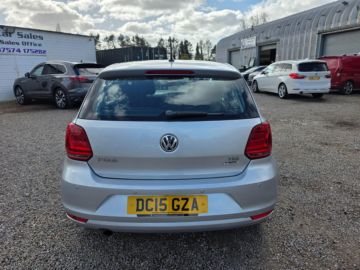Used Volkswagen Polo 2015 for sale - 77838869: Photo 6