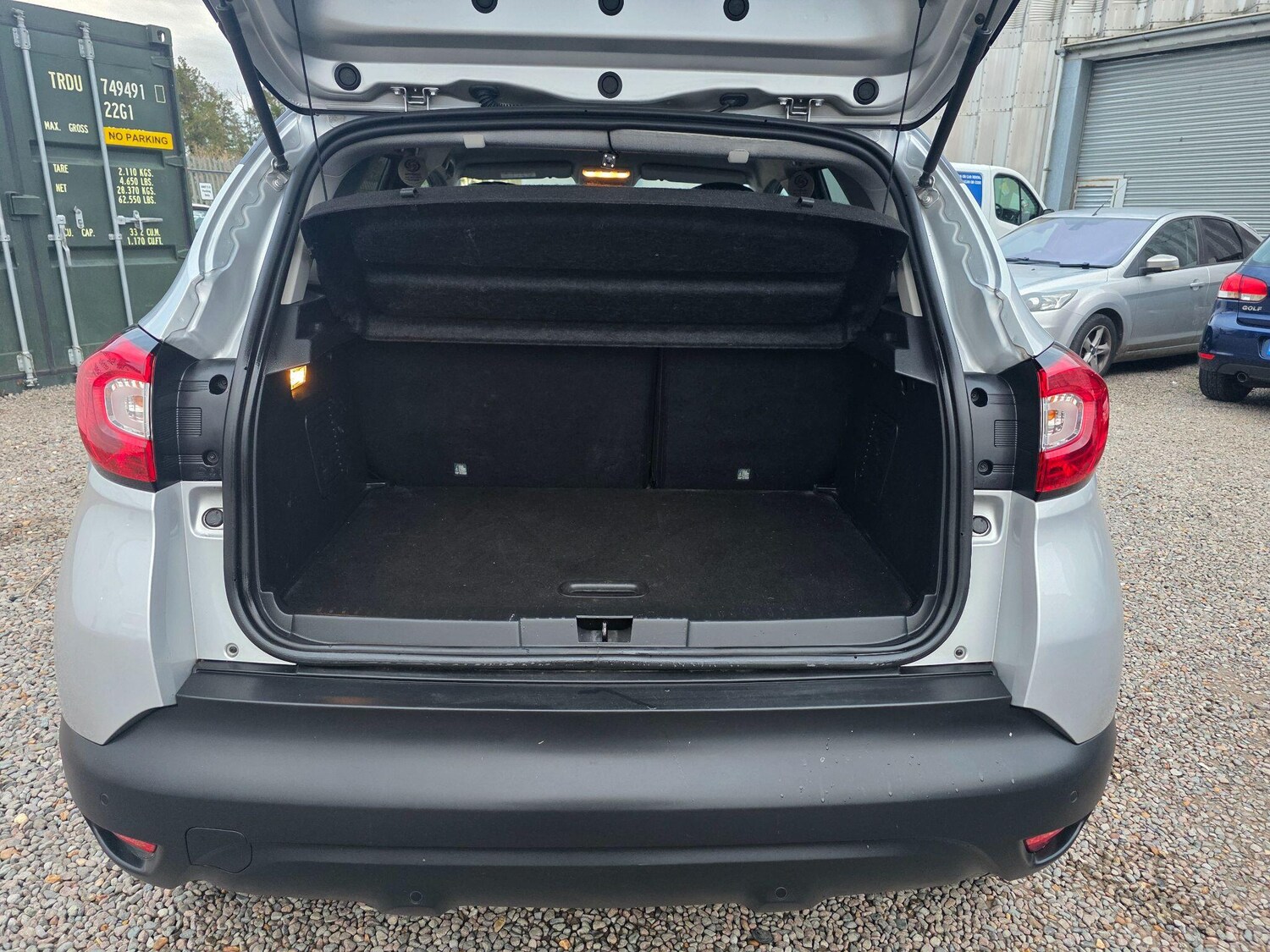 Used Renault Captur 2016 for sale - 77574976: Photo 36