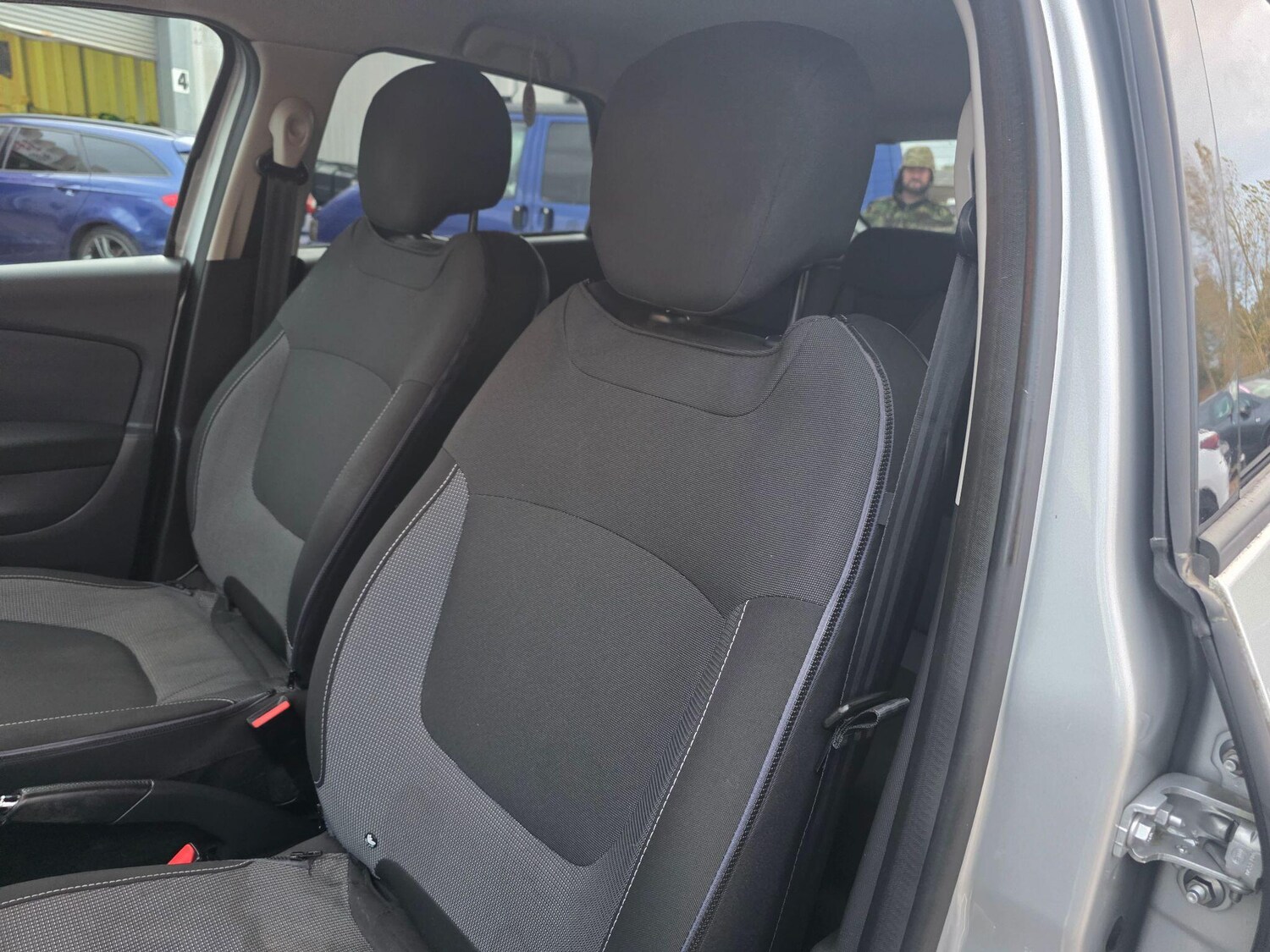 Used Renault Captur 2016 for sale - 77574976: Photo 43