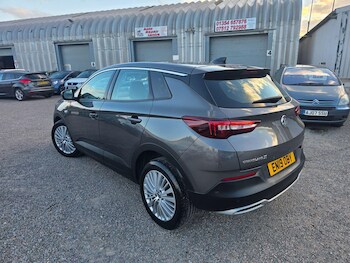 Used Vauxhall Grandland X 2019 for sale - 78947452: Photo
