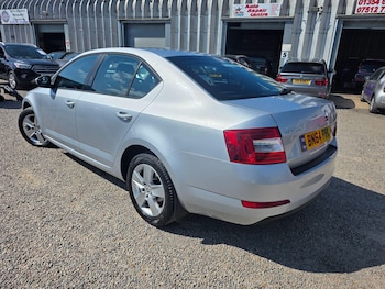 Used Skoda Octavia 2014 for sale - 78347265: Photo