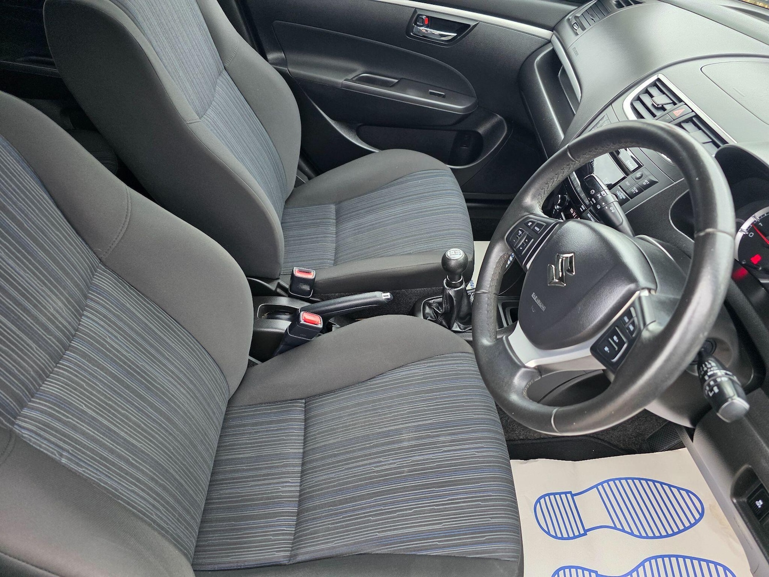 Used Suzuki Swift 2013 for sale - 77108934: Photo 14