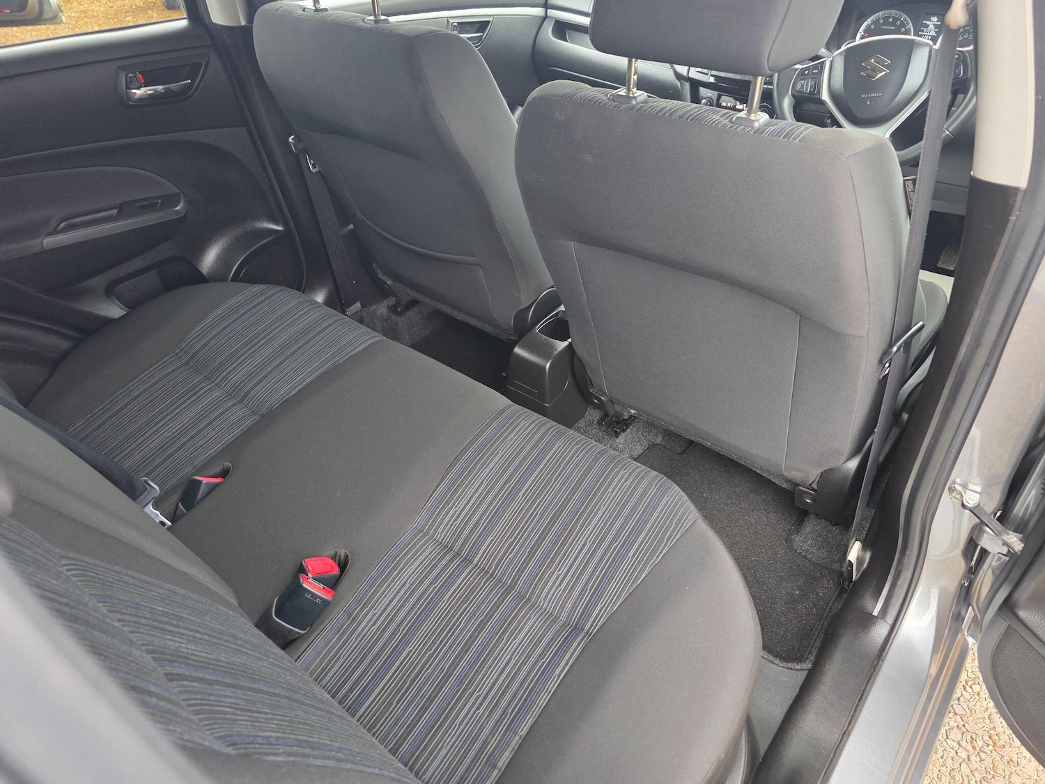 Used Suzuki Swift 2013 for sale - 77108934: Photo 22