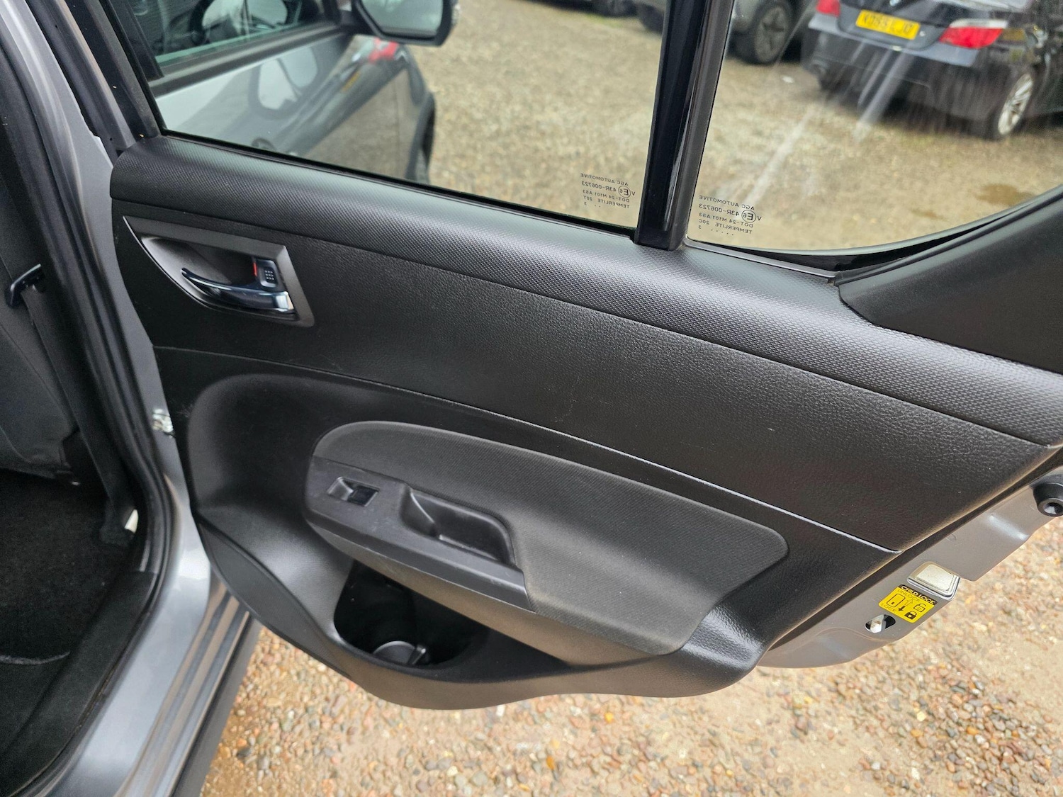 Used Suzuki Swift 2013 for sale - 77108934: Photo 32