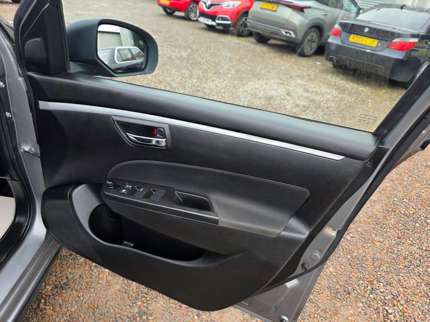 Used Suzuki Swift 2013 for sale - 77108934: Photo 33