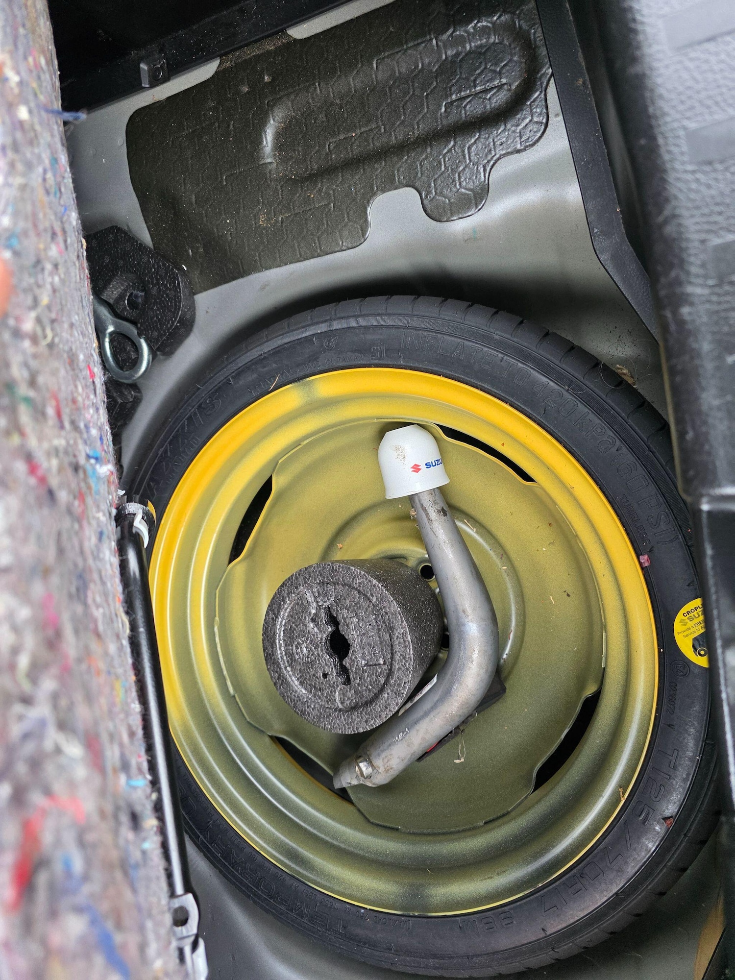 Used Suzuki Swift 2013 for sale - 77108934: Photo 49