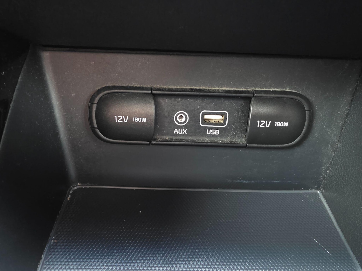 Used Kia Niro 2017 for sale - 77291299: Photo 31