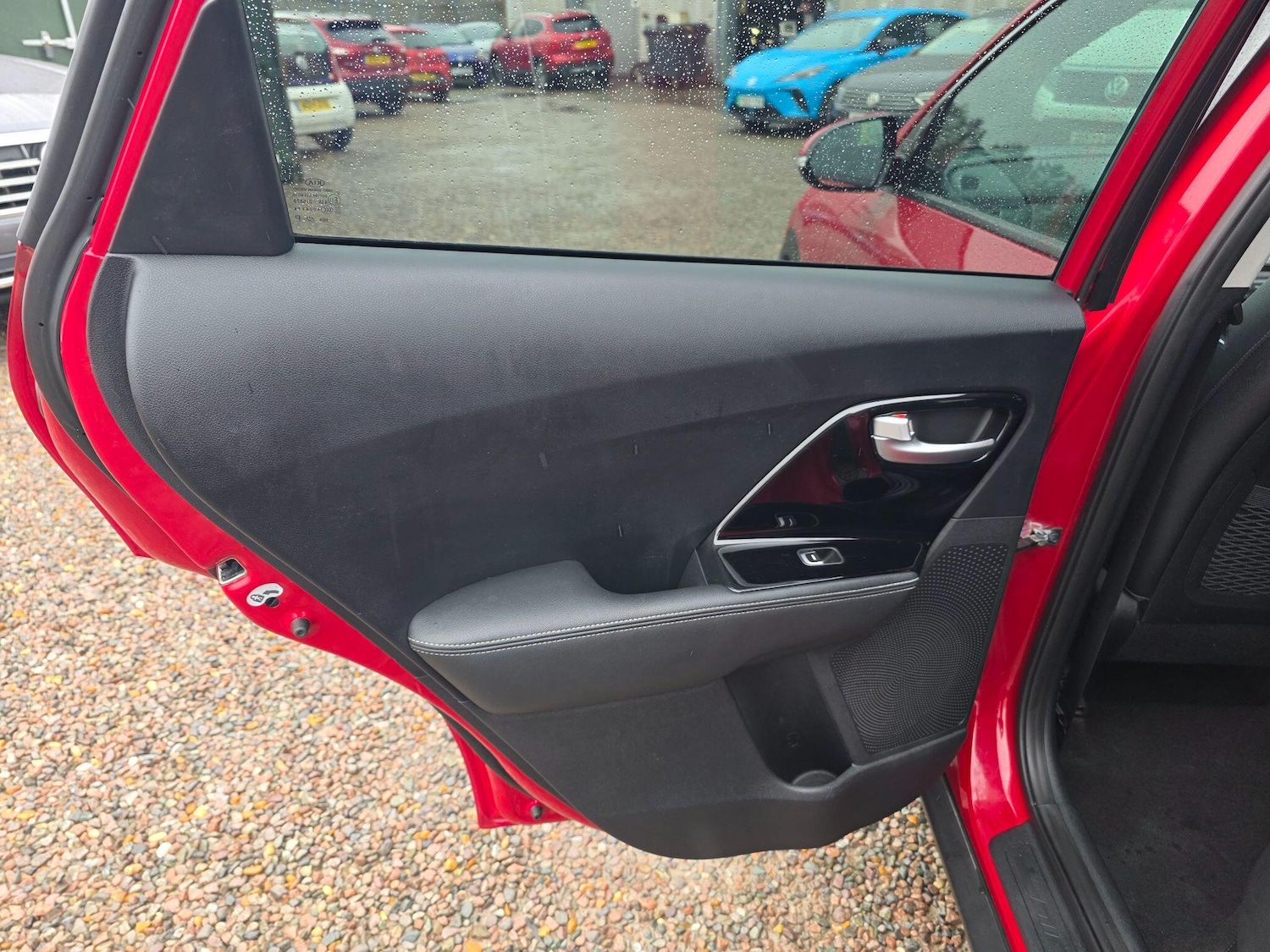 Used Kia Niro 2017 for sale - 77291299: Photo 34