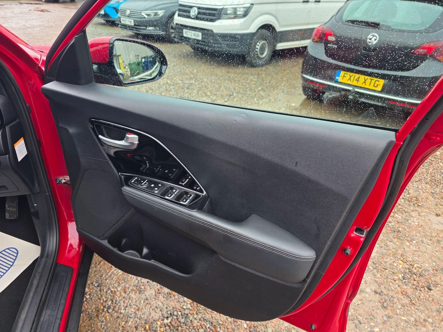 Used Kia Niro 2017 for sale - 77291299: Photo 36