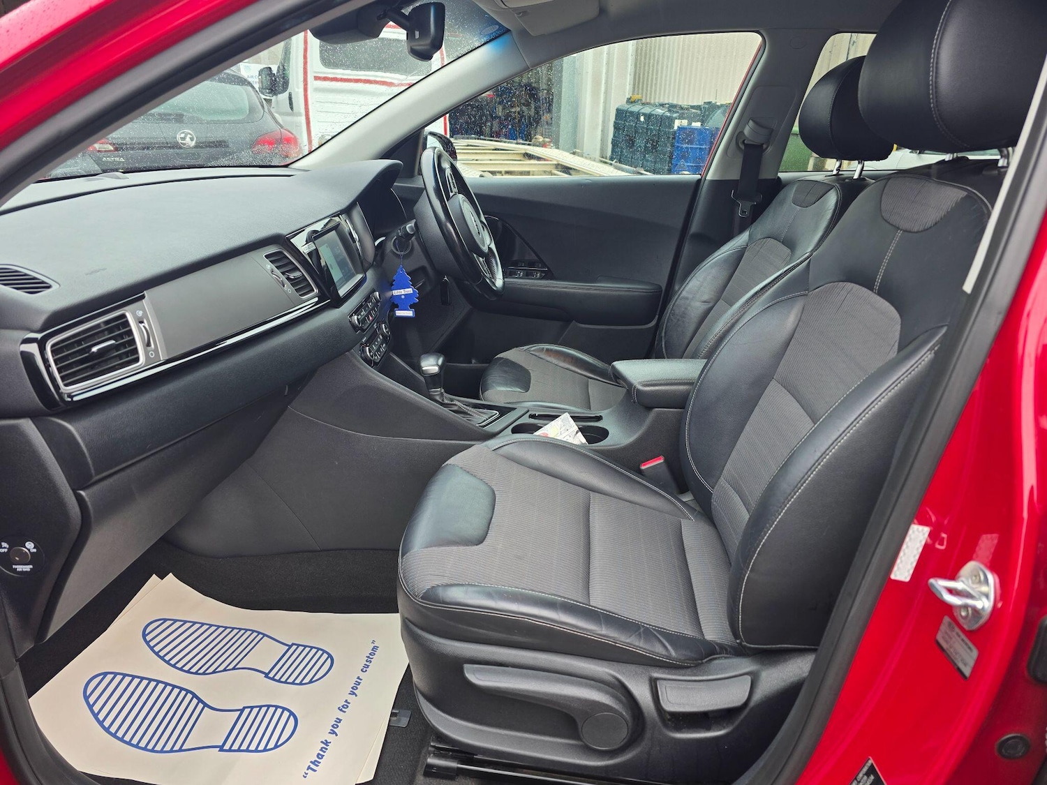 Used Kia Niro 2017 for sale - 77291299: Photo 49