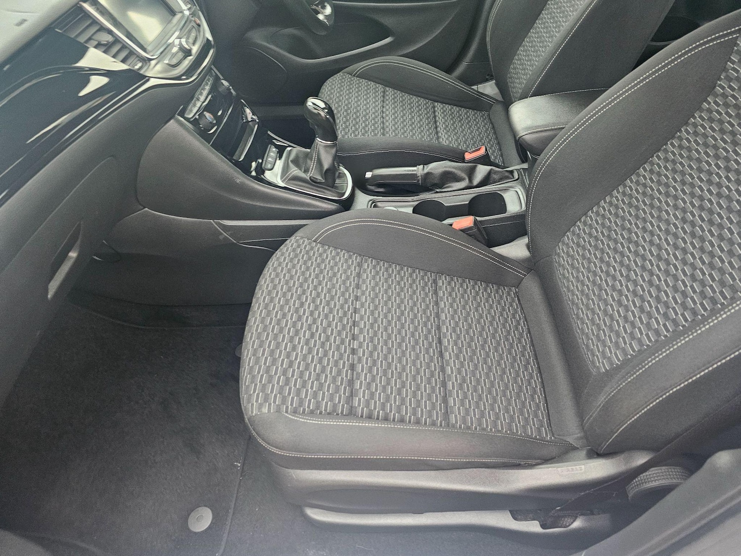 Used Vauxhall Astra 2018 for sale - 77109838: Photo 20