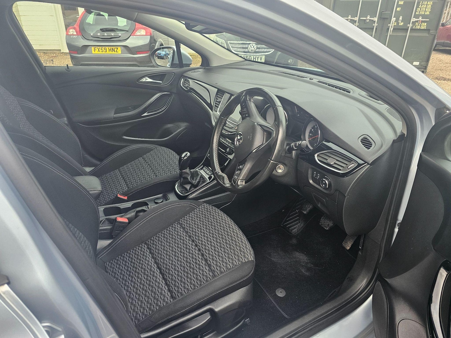 Used Vauxhall Astra 2018 for sale - 77109838: Photo 44