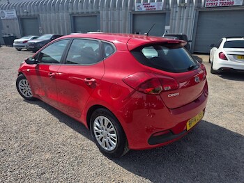 Used Kia Ceed 2014 for sale - 78388062: Photo