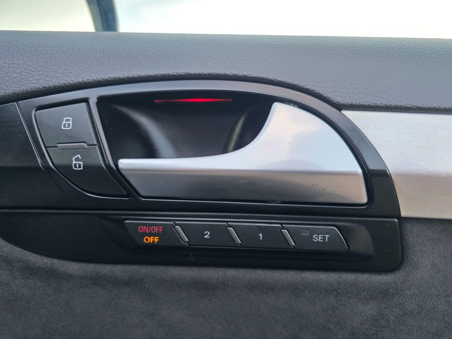 Used Audi Q7 2013 for sale - 77724086: Photo 43