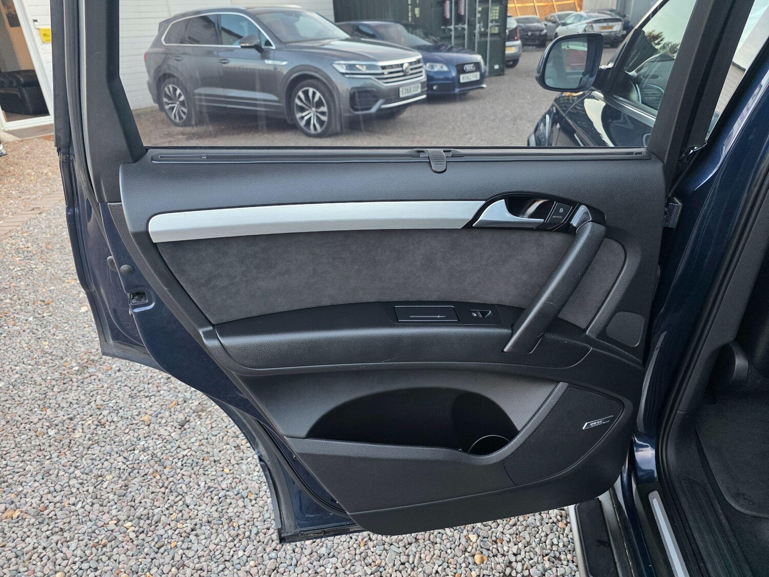 Used Audi Q7 2013 for sale - 77724086: Photo 48