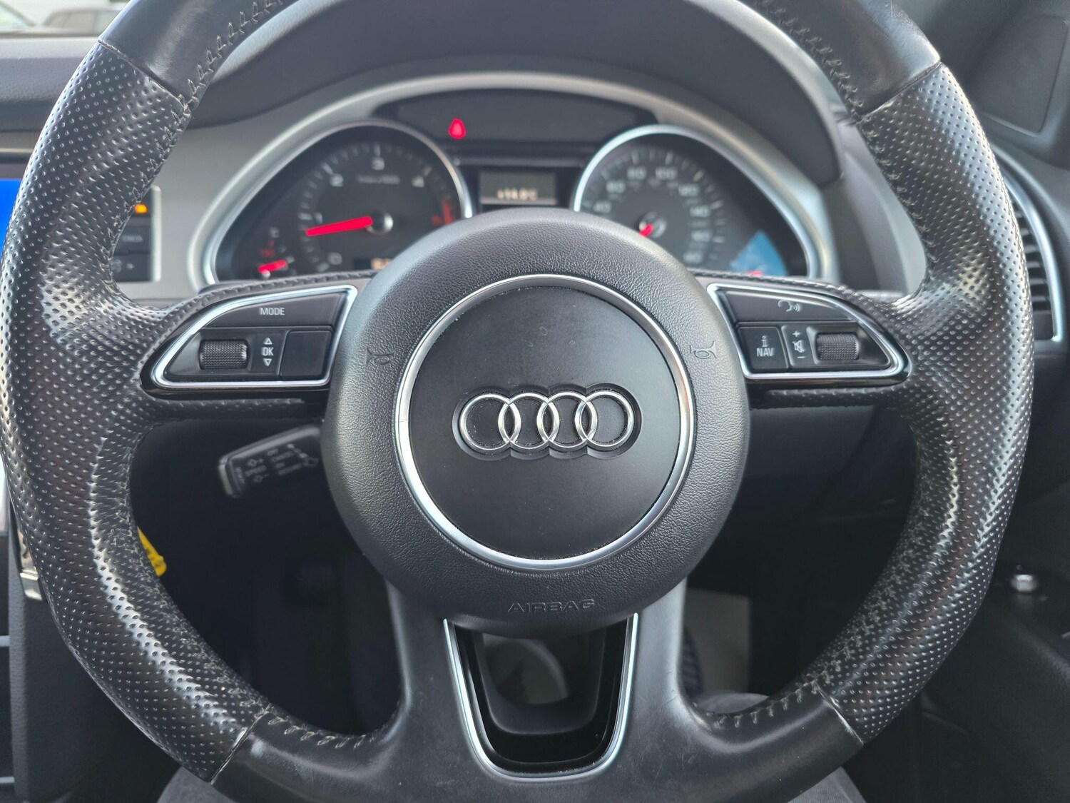 Used Audi Q7 2013 for sale - 77724086: Photo 67