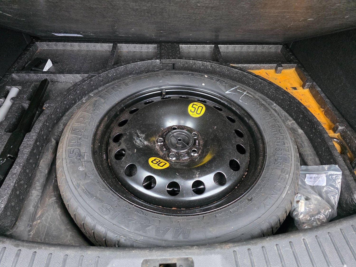 Used Ford Kuga 2014 for sale - 77440191: Photo 44