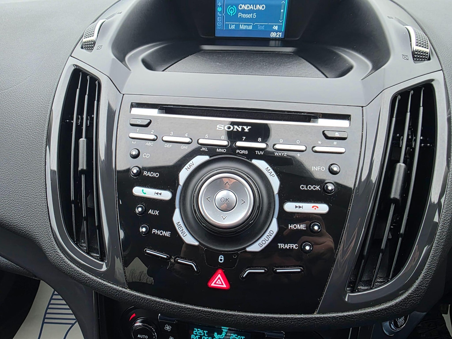 Used Ford Kuga 2014 for sale - 77440191: Photo 62