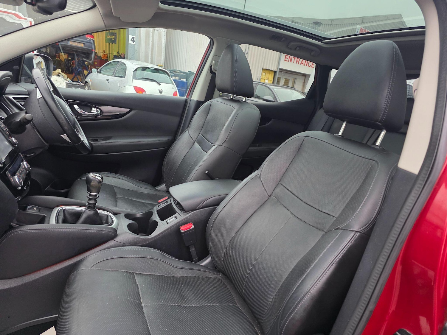 Used Nissan Qashqai 2016 for sale - 77130666: Photo 20