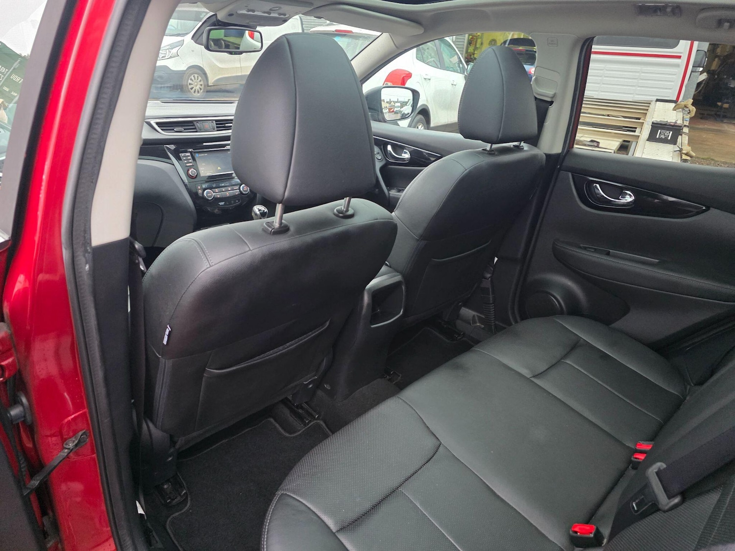 Used Nissan Qashqai 2016 for sale - 77130666: Photo 25