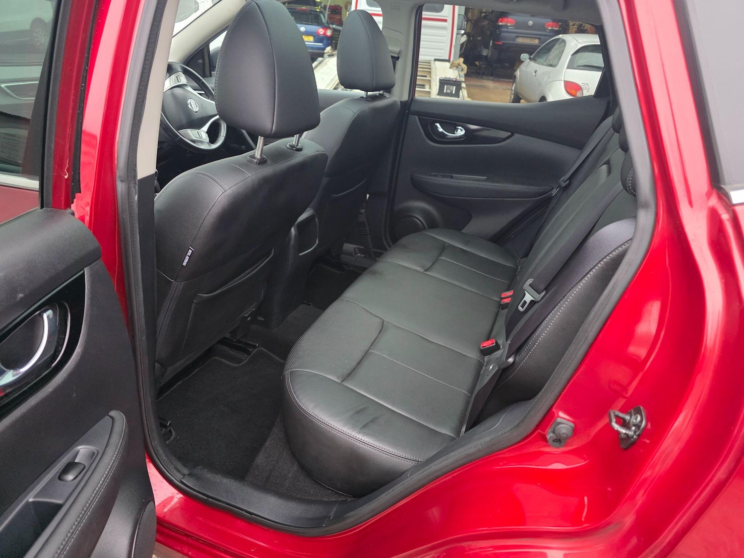 Used Nissan Qashqai 2016 for sale - 77130666: Photo 28