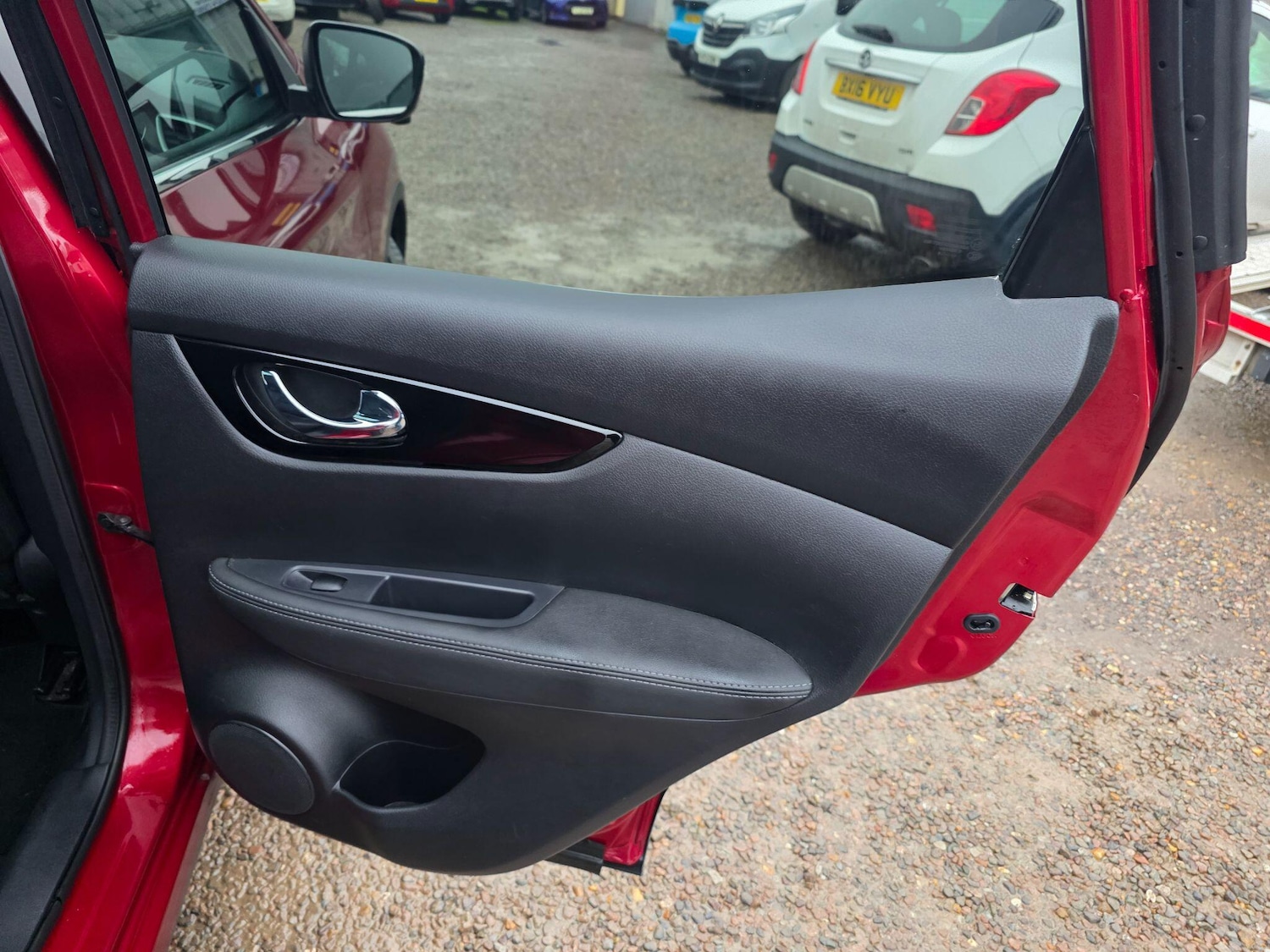 Used Nissan Qashqai 2016 for sale - 77130666: Photo 35