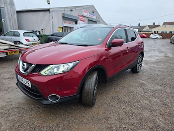 Used Nissan Qashqai 2016 for sale - 77130666: Photo