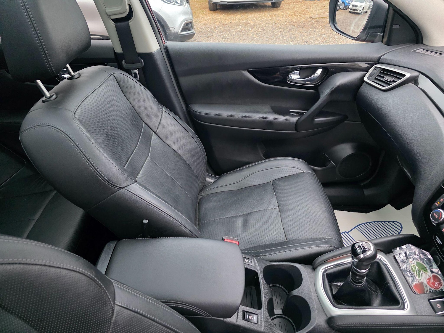 Used Nissan Qashqai 2016 for sale - 77130666: Photo 41