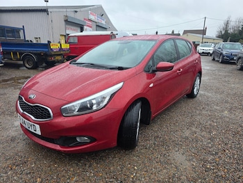 Used Kia Ceed 2014 for sale - 77559718: Photo