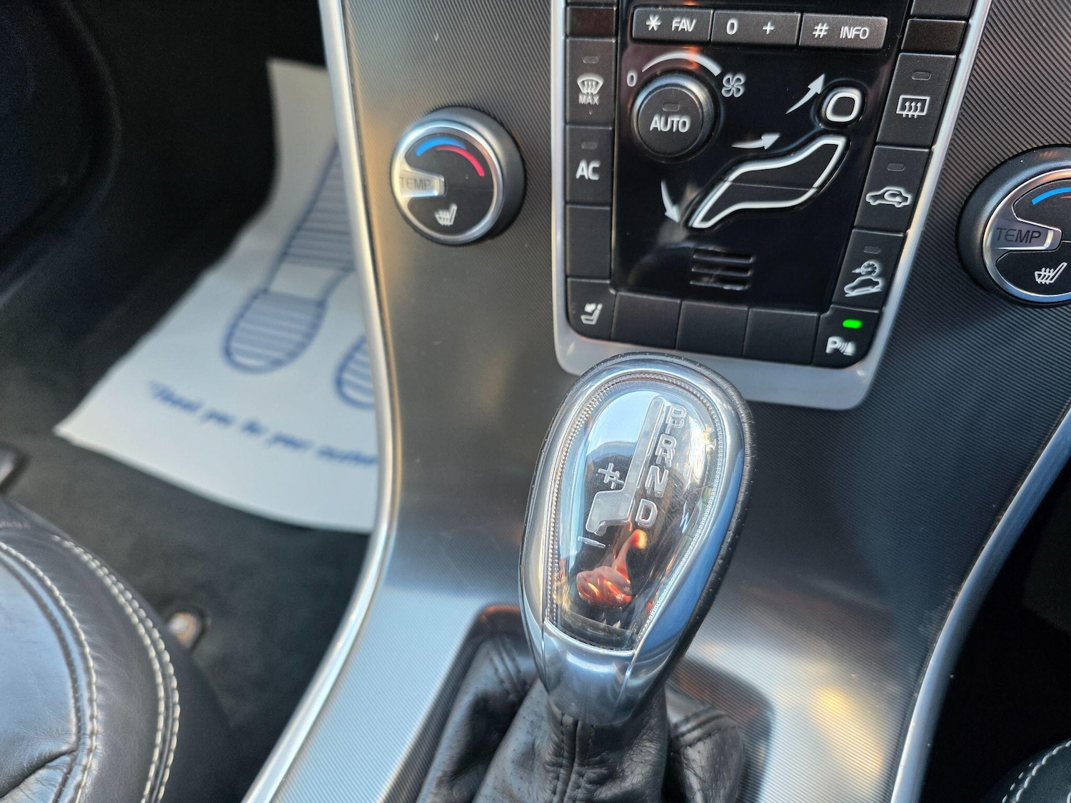 Used Volvo XC60 2013 for sale - 78072237: Photo 14