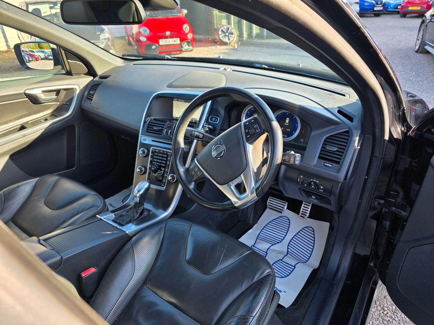 Used Volvo XC60 2013 for sale - 78072237: Photo 15