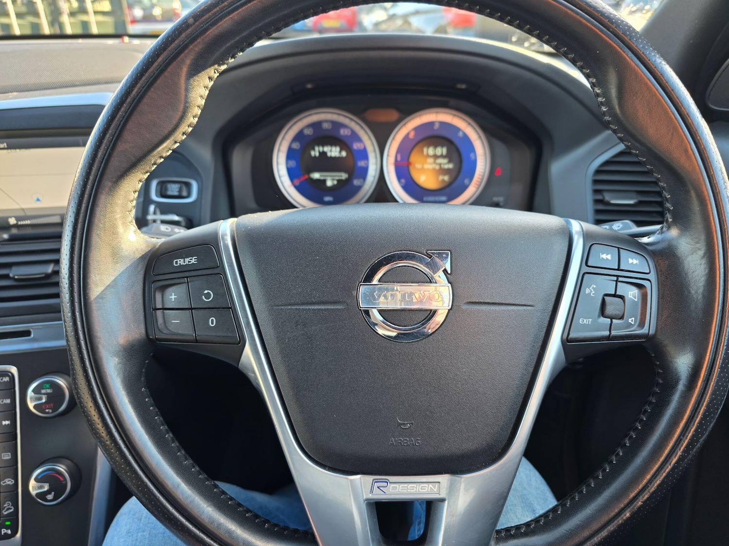 Used Volvo XC60 2013 for sale - 78072237: Photo 53