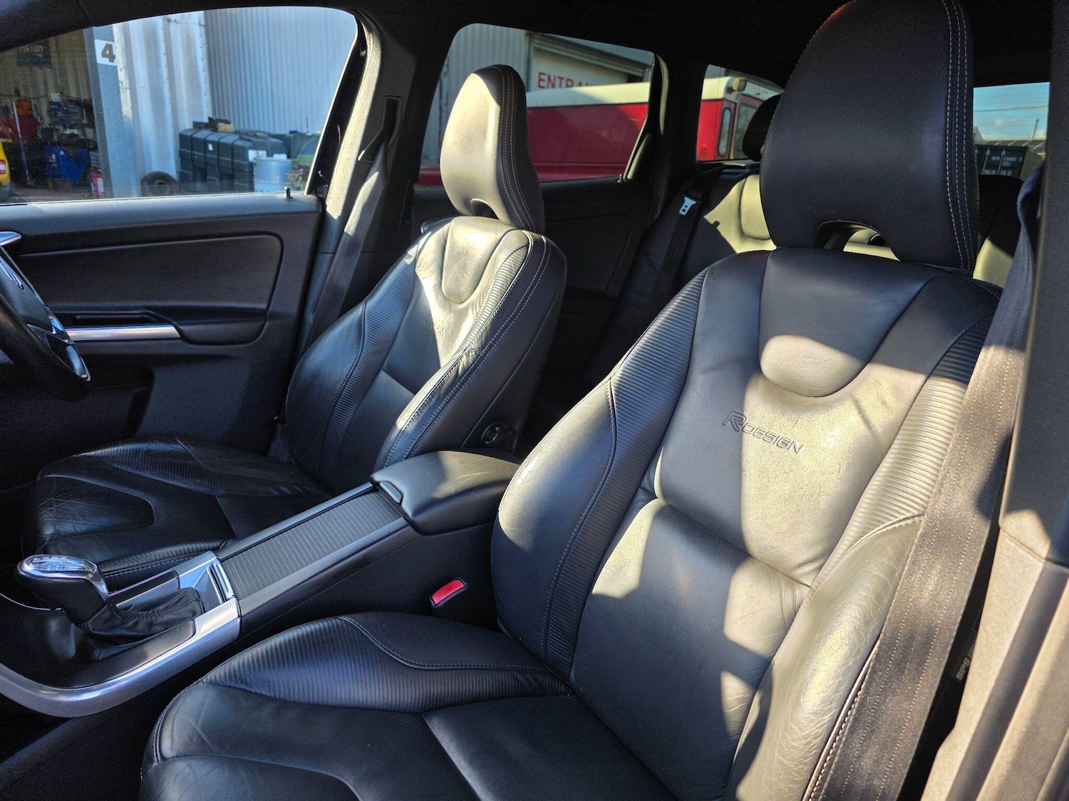 Used Volvo XC60 2013 for sale - 78072237: Photo 54