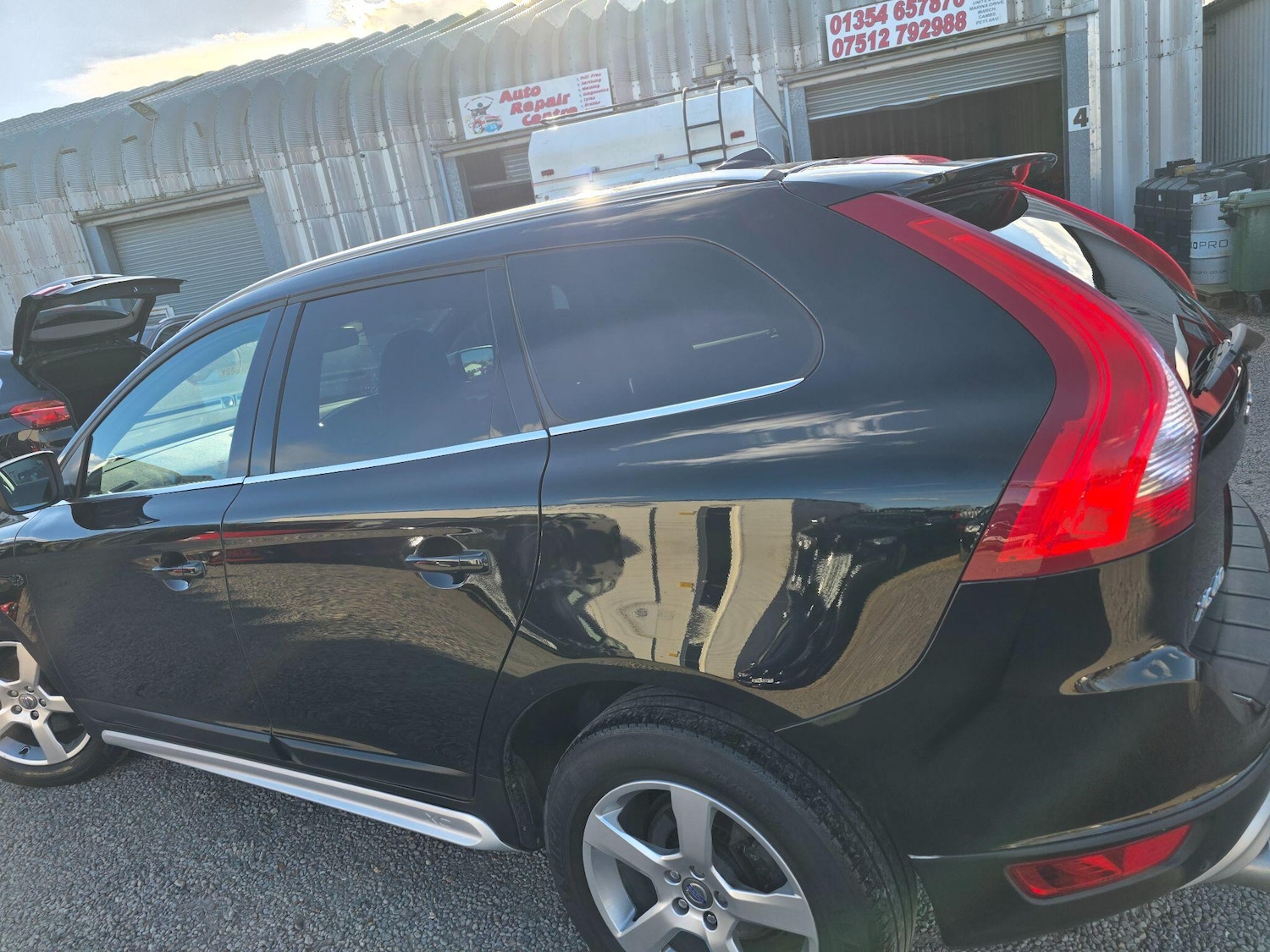 Used Volvo XC60 2013 for sale - 78072237: Photo 59