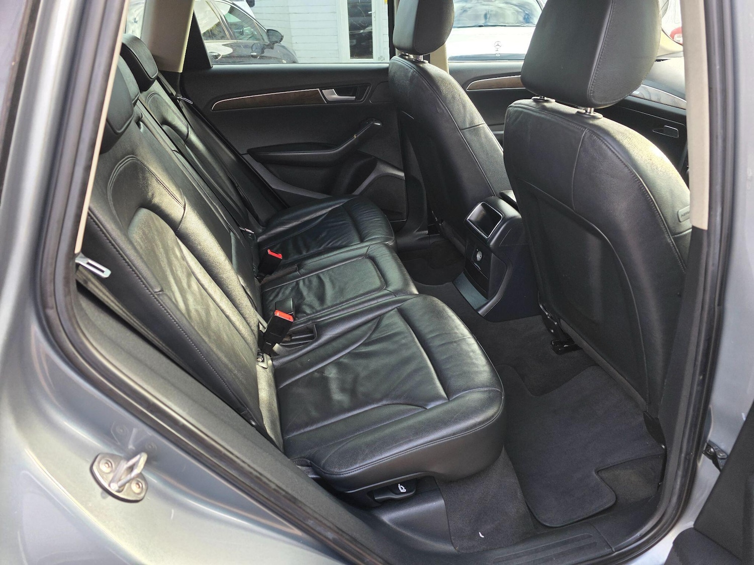 Used Audi Q5 2011 for sale - 77108779: Photo 25