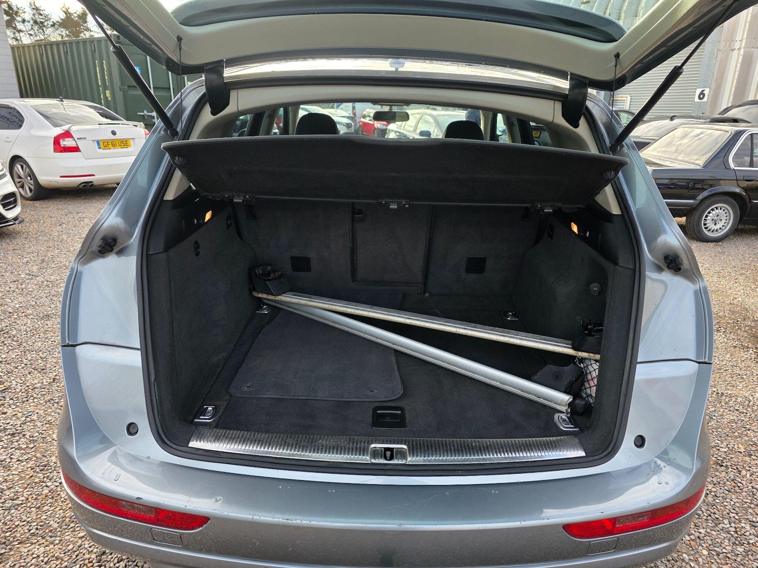 Used Audi Q5 2011 for sale - 77108779: Photo 42